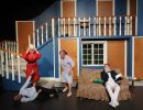 noises off